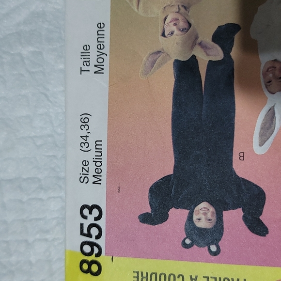 McCall's Costumes 5 Costumes - Picture 6 of 7